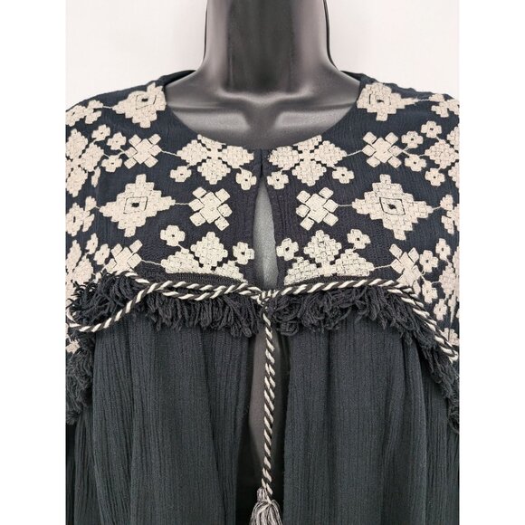 Mossimo Peasant Top Women Size M Crinkle Gauze Embroidered Boho Tassels Festival - Picture 5 of 12